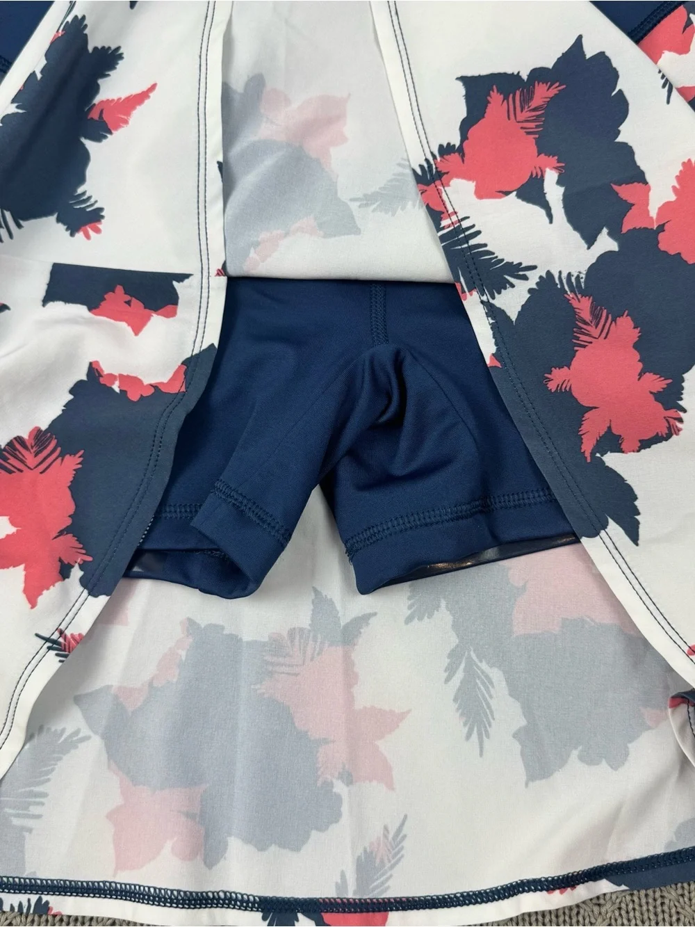 Puma Navy and Coral Floral Golf/Tennis Skort ~ XS